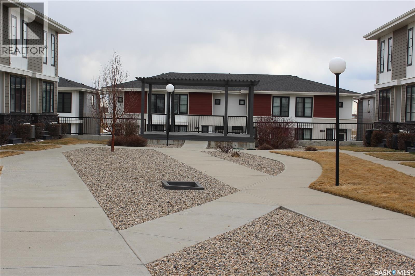 142 3229 Elgaard Drive, Regina, Saskatchewan  S4X 0L2 - Photo 3 - SK034448