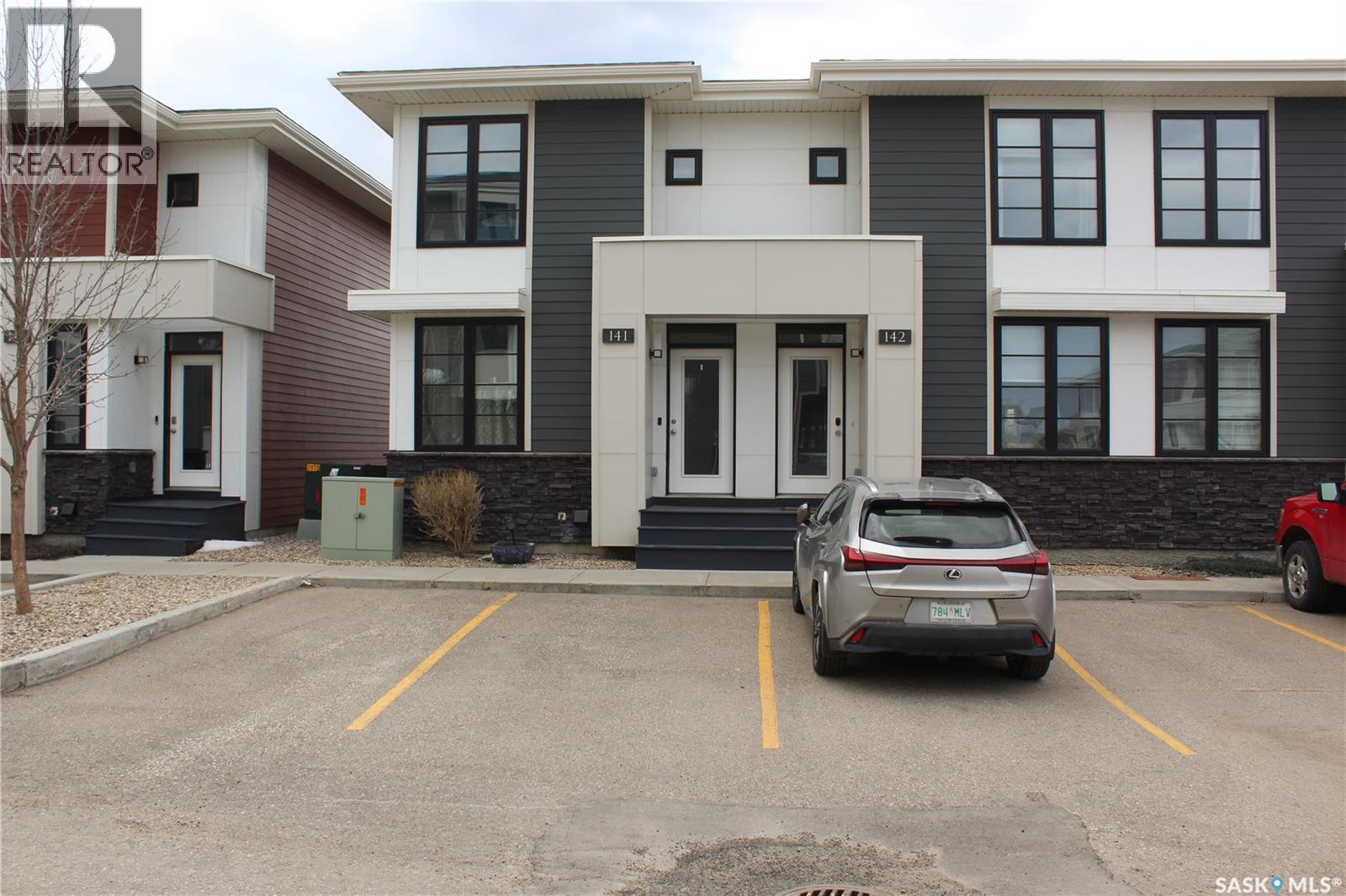 142 3229 Elgaard Drive, Regina, Saskatchewan  S4X 0L2 - Photo 4 - SK034448