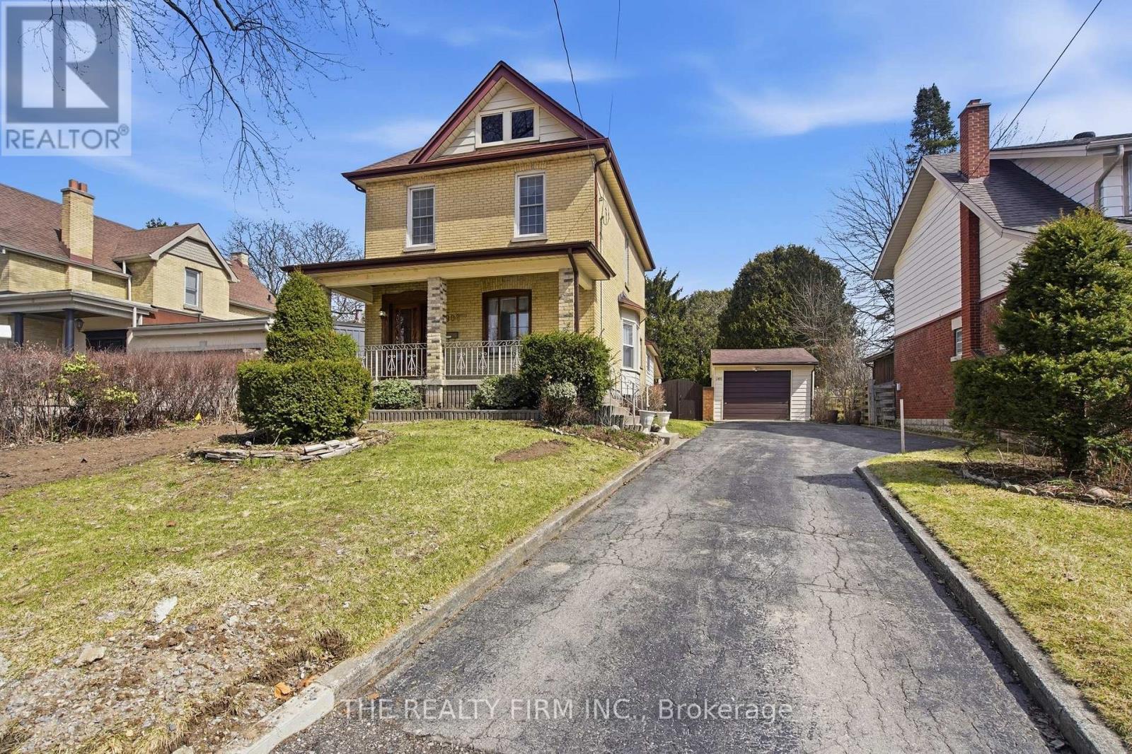 908 WILLIAM STREET, London East, Ontario