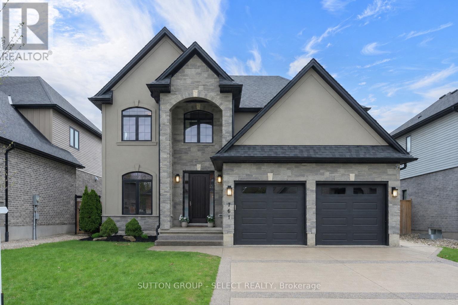 761 HICKORYSTICK KEY, London North, Ontario