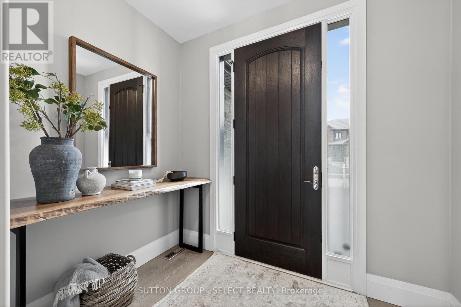 761 Hickorystick Key, London North, Ontario  N6G 0M9 - Photo 3 - X13064580