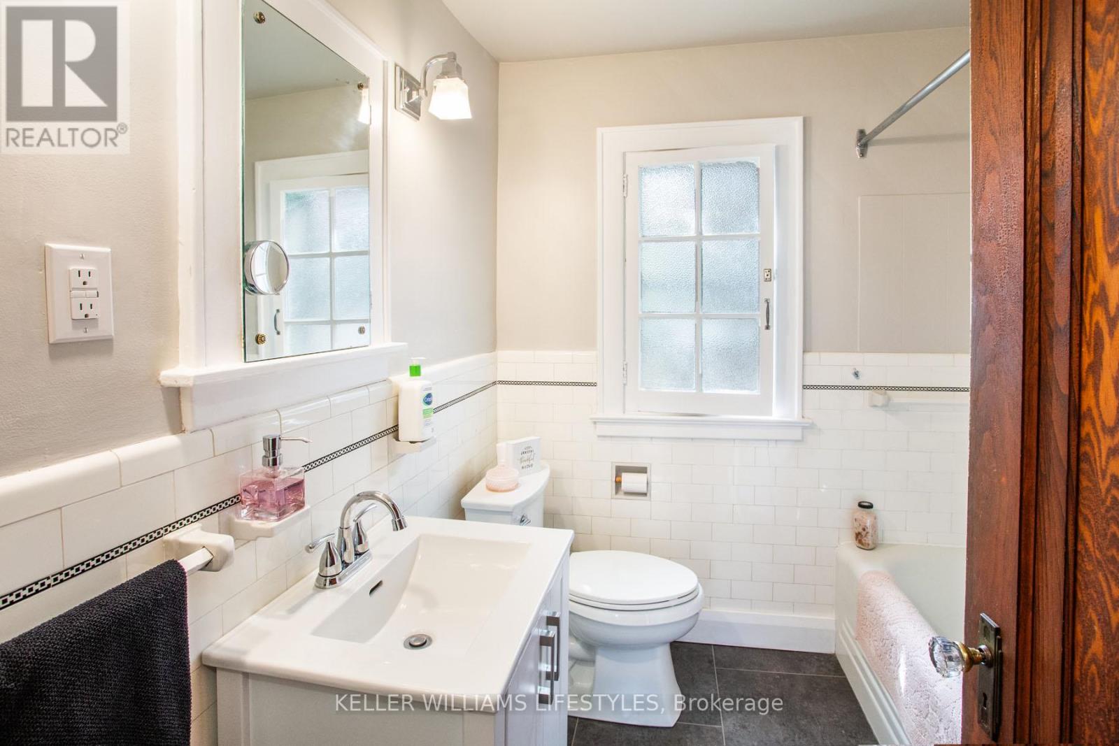 117 Elmwood Avenue E, London South, Ontario  N6C 1J4 - Photo 20 - X13064696