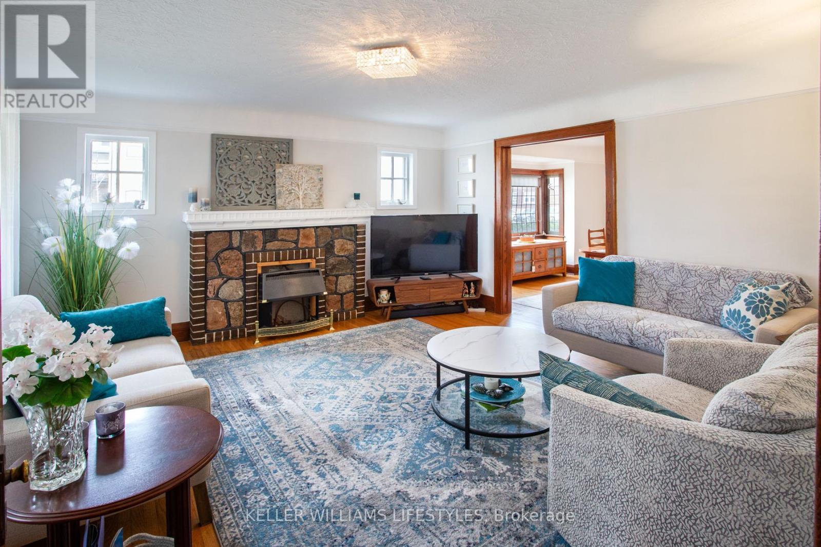 117 Elmwood Avenue E, London South, Ontario  N6C 1J4 - Photo 9 - X13064696