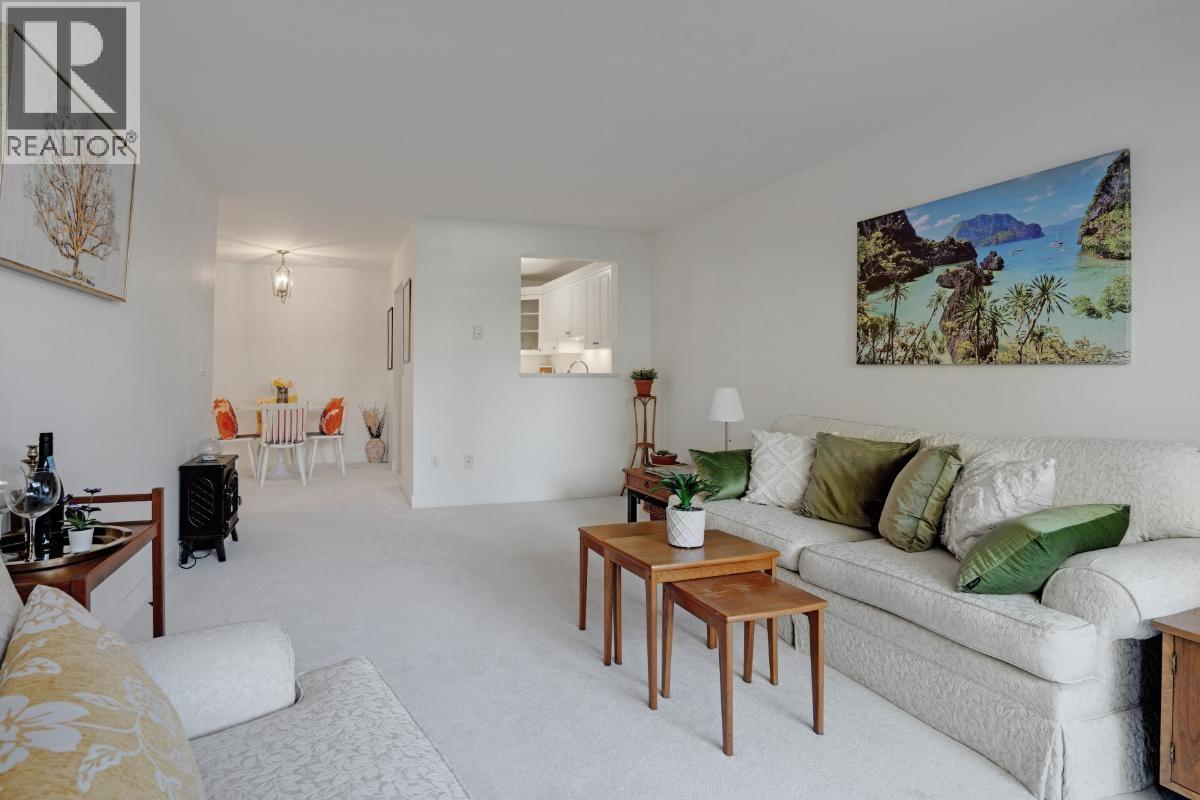 109 3875 W 4TH AVENUE, Vancouver, British Columbia