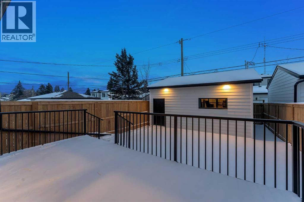 1727 19 Avenue NW, Calgary, Alberta  T2M 1B4 - Photo 48 - A2287450