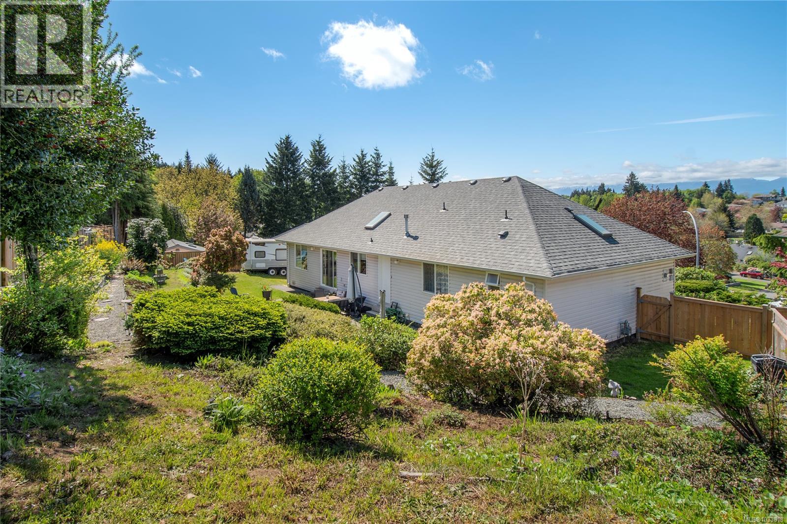 1860 Brant Pl, Courtenay, British Columbia  V9N 8Y8 - Photo 36 - 1033818