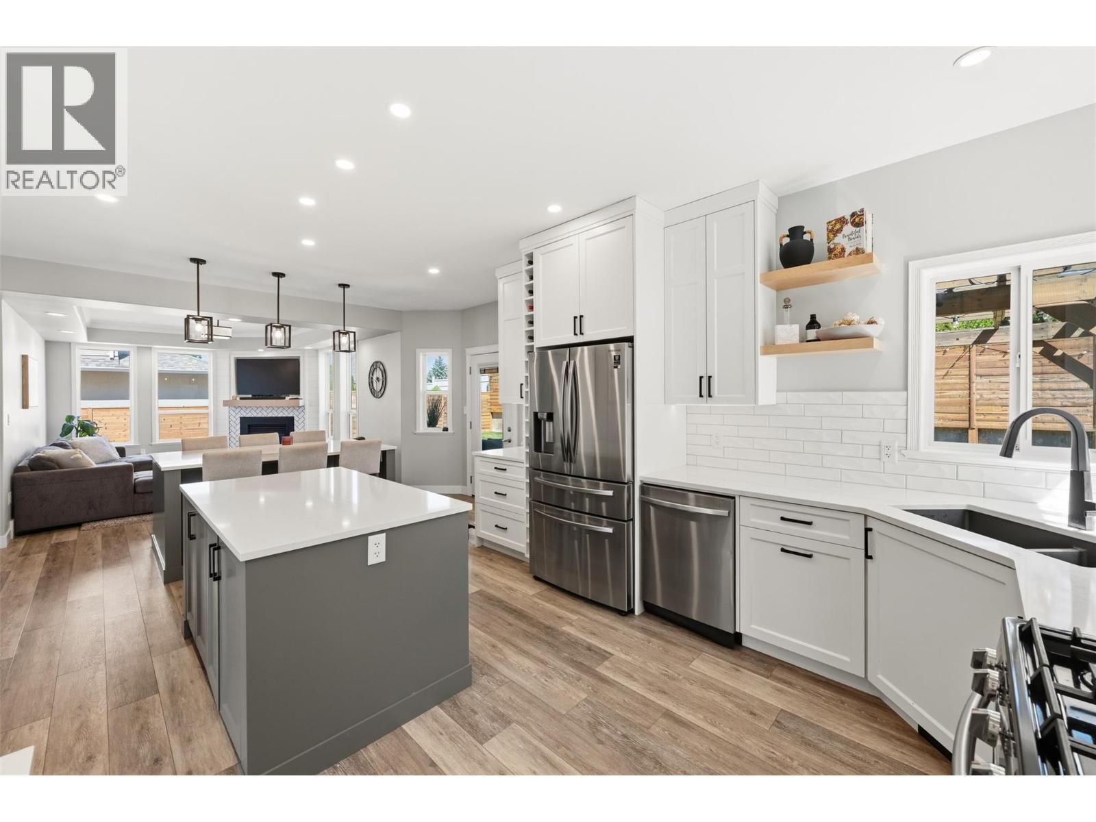 2381 Wiltse Drive, Penticton, British Columbia  V2A 7X7 - Photo 5 - 10385414