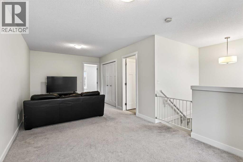 401 South Point Glen SW, Airdrie, Alberta  T4B 4L1 - Photo 29 - A2303732