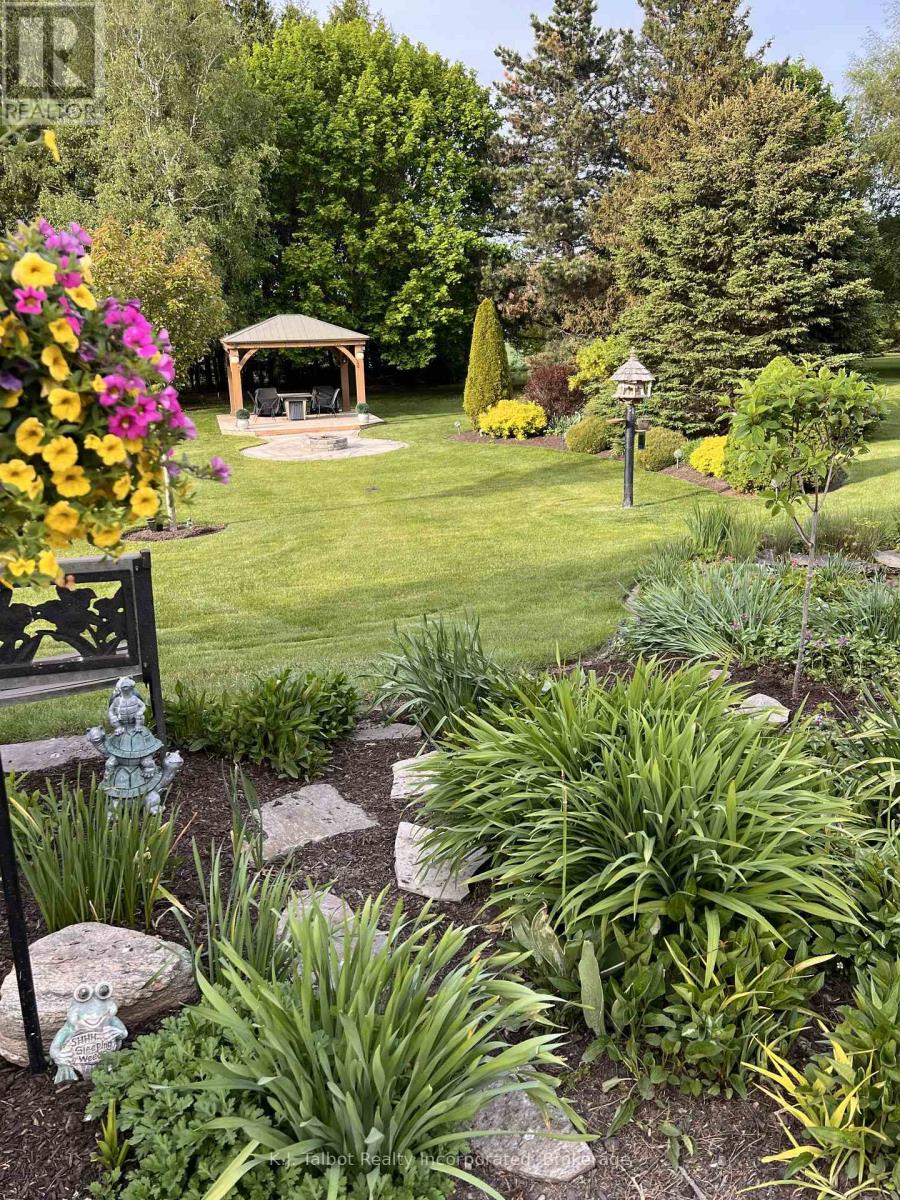 41342 Walton Road, Morris Turnberry, Ontario  N0K 1Z0 - Photo 46 - X12941224