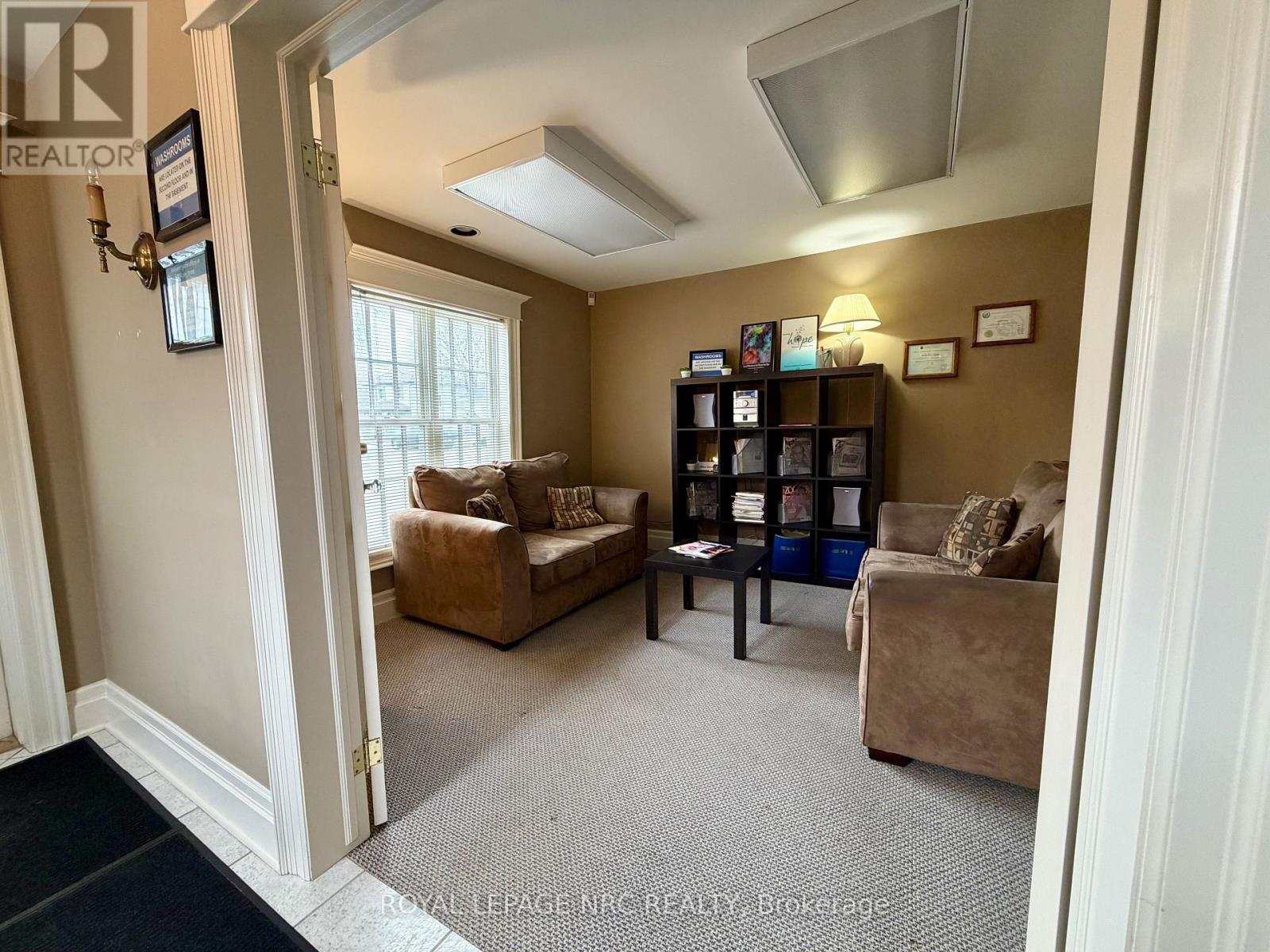 #1 - 128 Lake Street, St. Catharines, Ontario  L2R 5Y1 - Photo 7 - X13064676