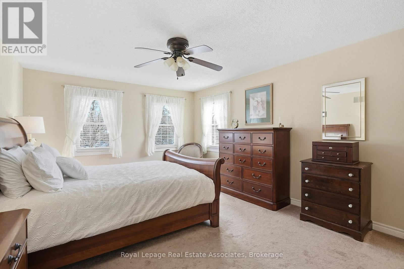 1 Meander Close, Hamilton, Ontario  L0R 1H1 - Photo 21 - X13062066