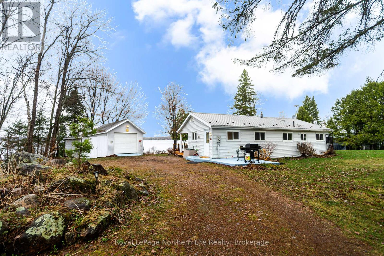 80 Islandview Lane, Chisholm, Ontario  P0H 1Z0 - Photo 4 - X13064642