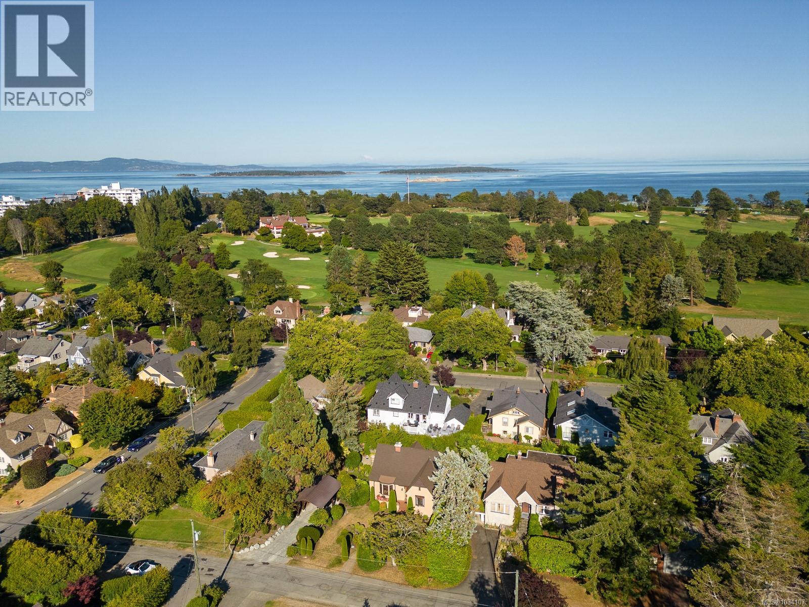 671 Linkleas Ave, Oak Bay, British Columbia  V8S 5C2 - Photo 39 - 1034107