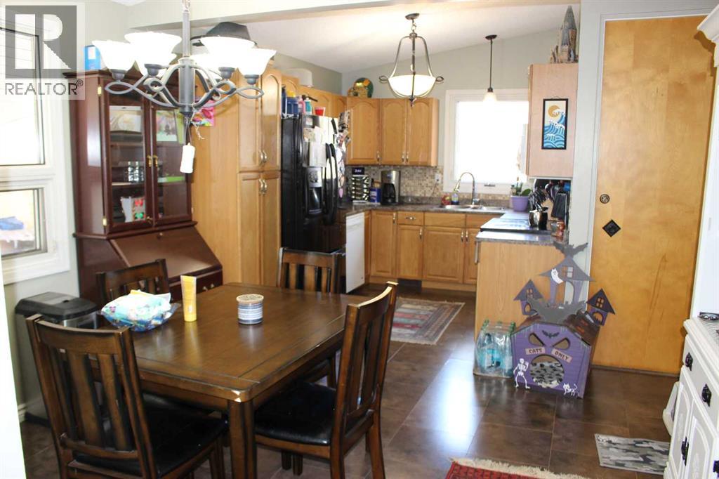 2811 13 Avenue S, Lethbridge, Alberta  T1K 0S9 - Photo 5 - A2305517