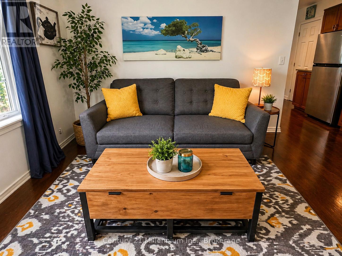 457 Mosley Street, Wasaga Beach, Ontario  L9Z 2J4 - Photo 4 - S13064650