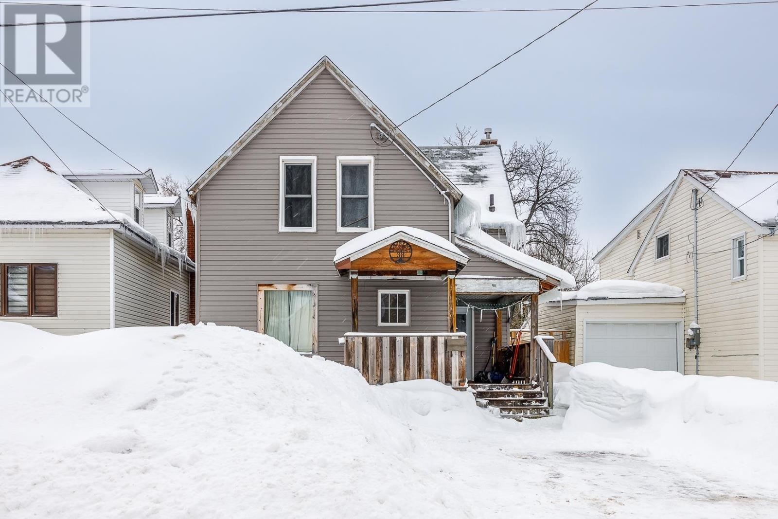 $229,90038 Algoma Ave, Sault Ste. Marie, Ontario