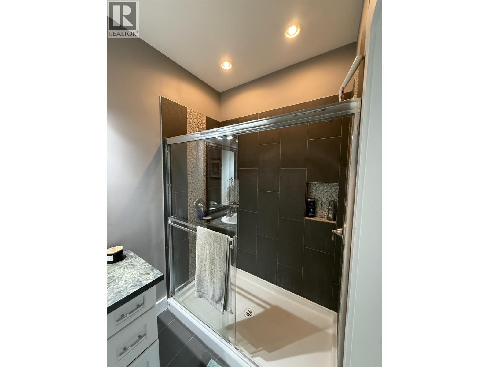 10816 108 Avenue, Fort St. John, British Columbia  V1J 0J3 - Photo 25 - R3117874