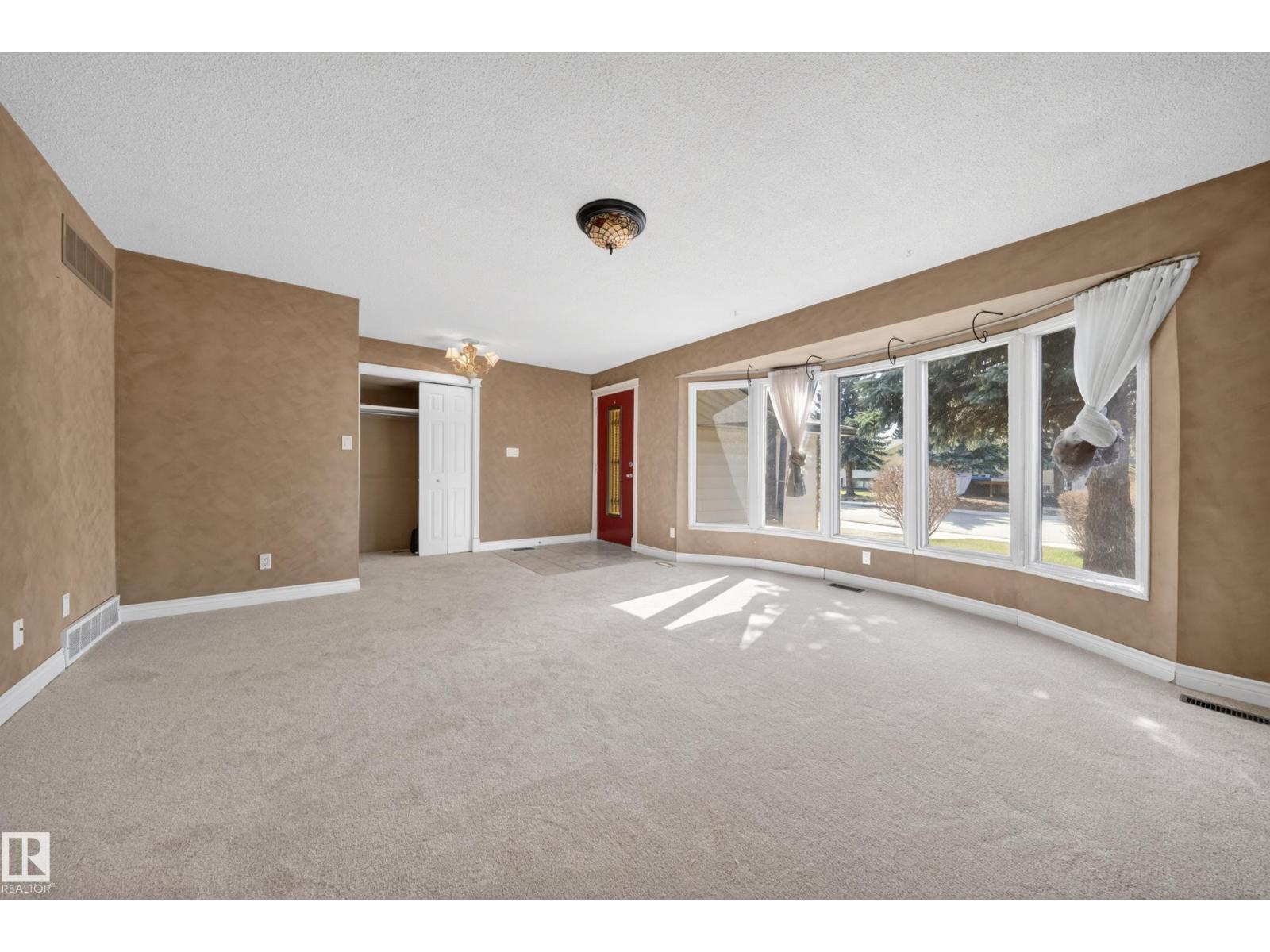 1767 61 St Nw, Edmonton, Alberta  T6L 1X5 - Photo 28 - E4484947