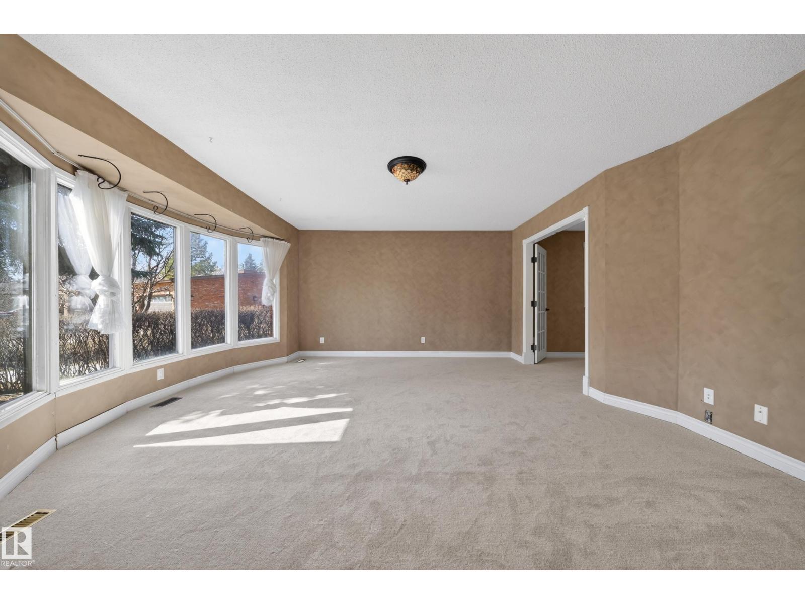 1767 61 St Nw, Edmonton, Alberta  T6L 1X5 - Photo 26 - E4484947