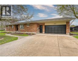 525 BLAKE Street E, Listowel, Ontario