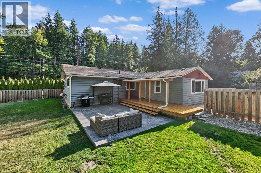 1294 Notch Hill Road, Sorrento, British Columbia  V0E 2W0 - Photo 4 - 10385439