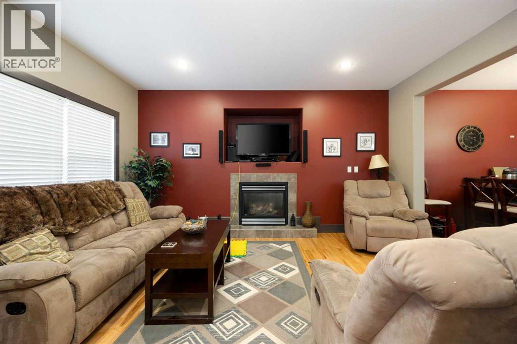 144 Falcon Drive, Fort Mcmurray, Alberta  T9K 0R7 - Photo 2 - A2276581