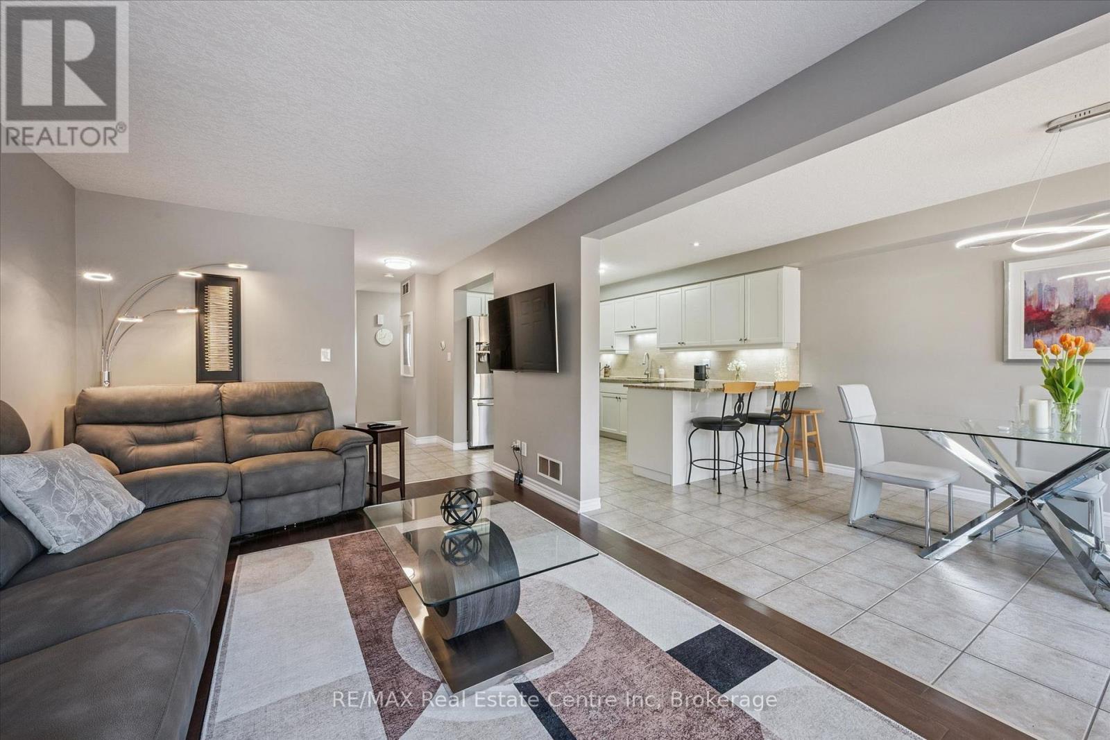 58 Clough Crescent, Guelph, Ontario  N1L 0G1 - Photo 10 - X13064574