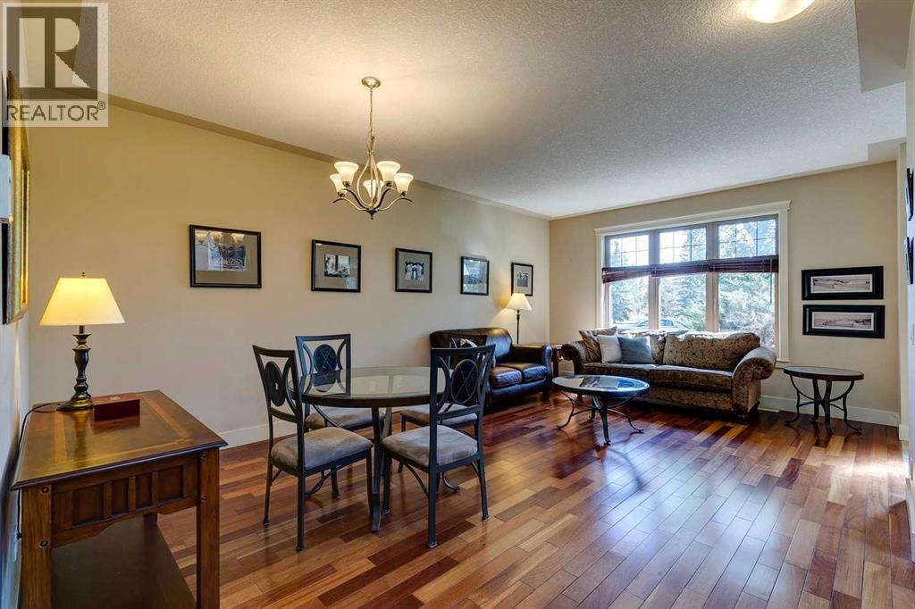 446 18 Avenue Ne, Calgary, Alberta  T2E 1N4 - Photo 3 - A2295210