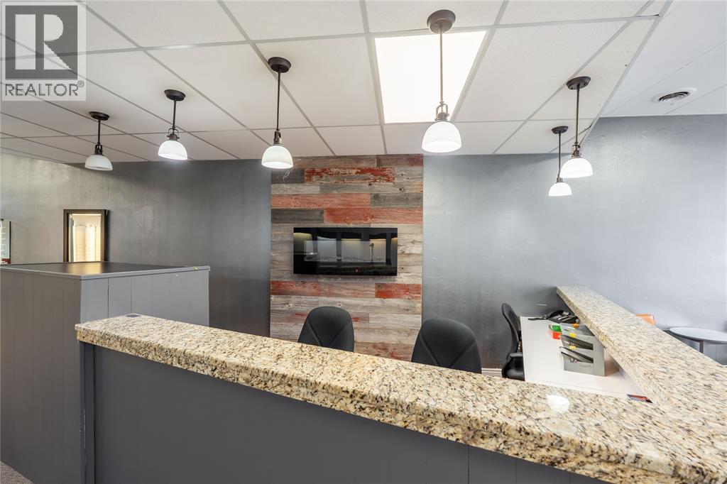 172 Christina Street, Sarnia, Ontario  N7T 5T9 - Photo 8 - 26009705