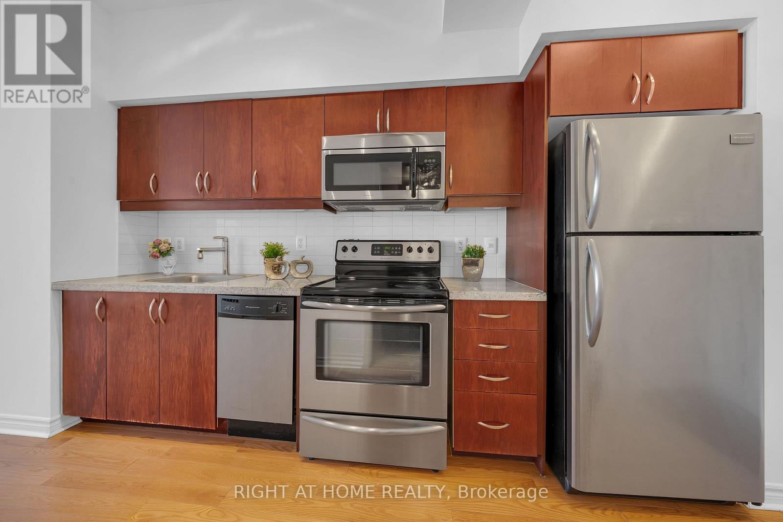 1003 - 2885 Bayview Avenue, Toronto, Ontario  M2K 0A3 - Photo 17 - C13064590
