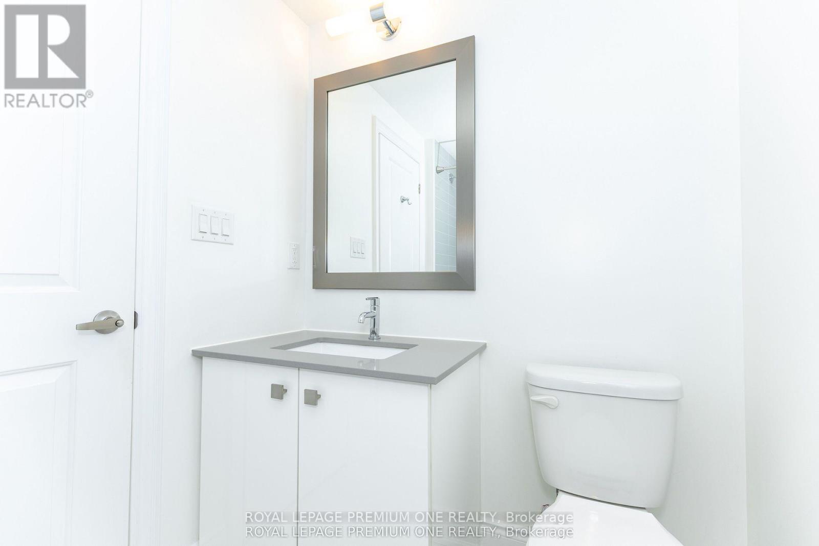 31 Salvador Allende Court, Toronto, Ontario  M6G 0A3 - Photo 23 - C13064640