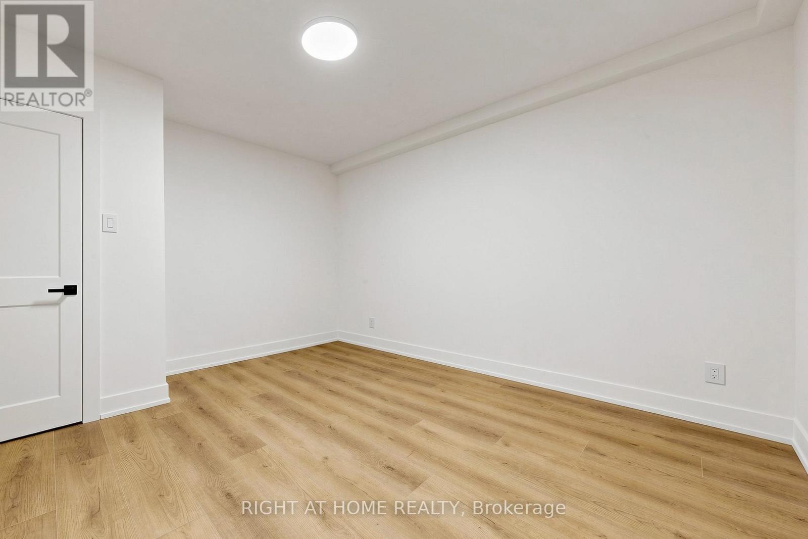 1 - 427 Lawrence Avenue W, Toronto, Ontario  M5M 1C3 - Photo 13 - C13064664