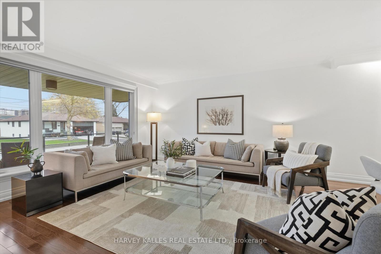 40 Bryant Street, Toronto, Ontario  M3H 5A1 - Photo 7 - C13064704