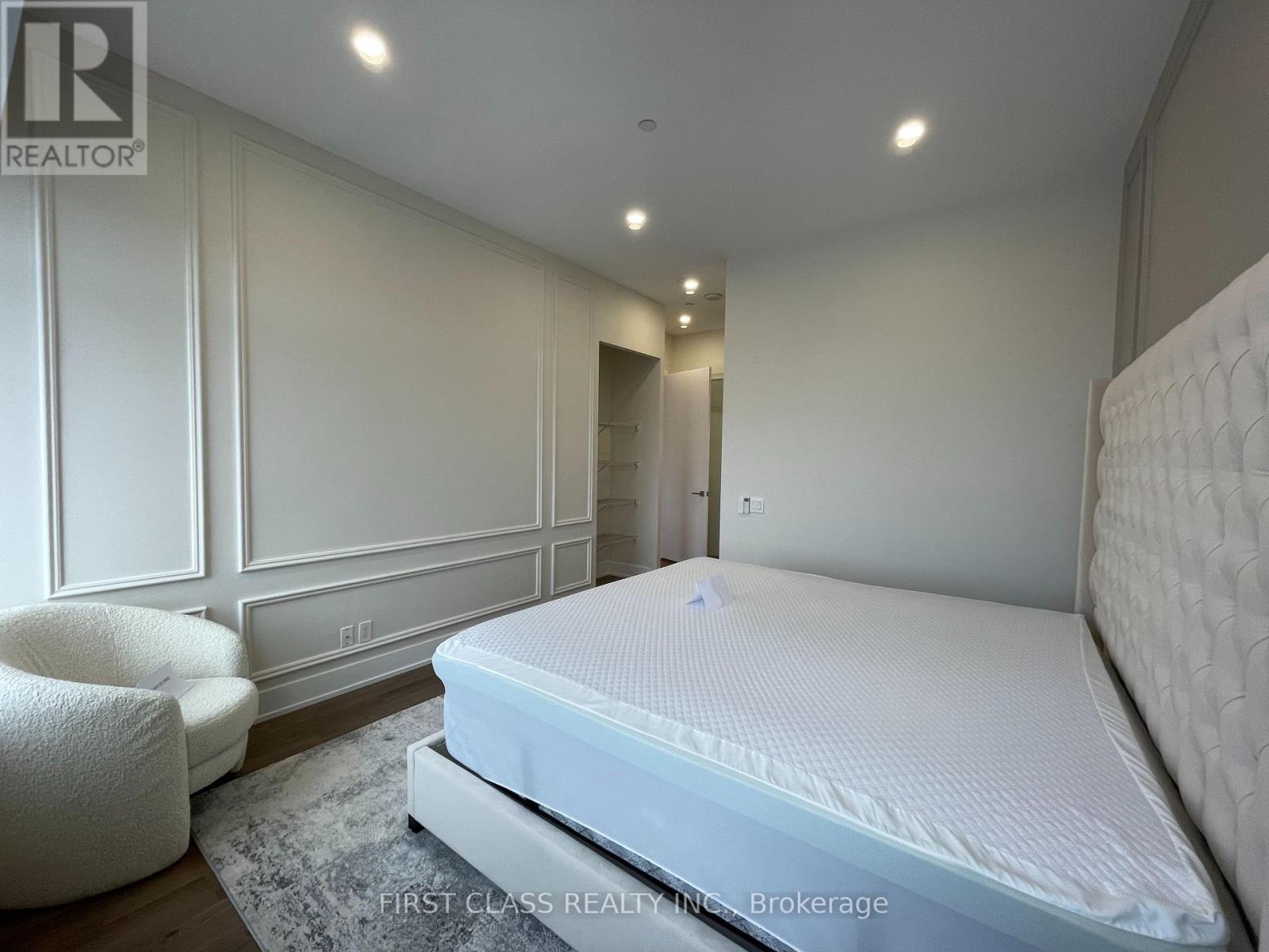 1505 - 111 St Clair Avenue W, Toronto, Ontario  M4V 1N5 - Photo 12 - C13064716