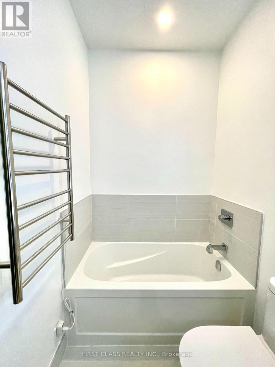 1505 - 111 St Clair Avenue W, Toronto, Ontario  M4V 1N5 - Photo 25 - C13064716