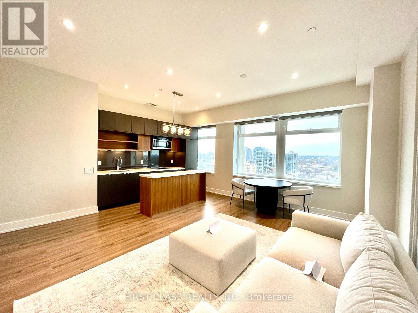 1505 - 111 St Clair Avenue W, Toronto, Ontario  M4V 1N5 - Photo 5 - C13064716