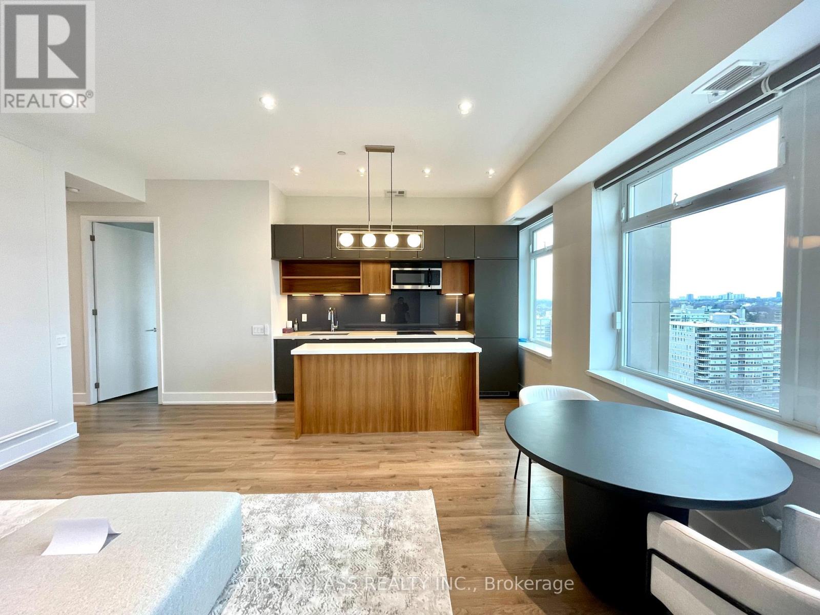 1505 - 111 St Clair Avenue W, Toronto, Ontario  M4V 1N5 - Photo 7 - C13064716