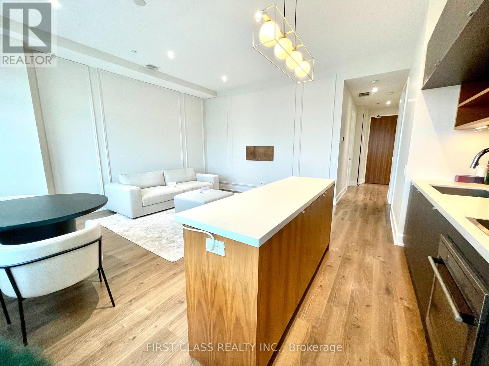 1505 - 111 St Clair Avenue W, Toronto, Ontario  M4V 1N5 - Photo 9 - C13064716