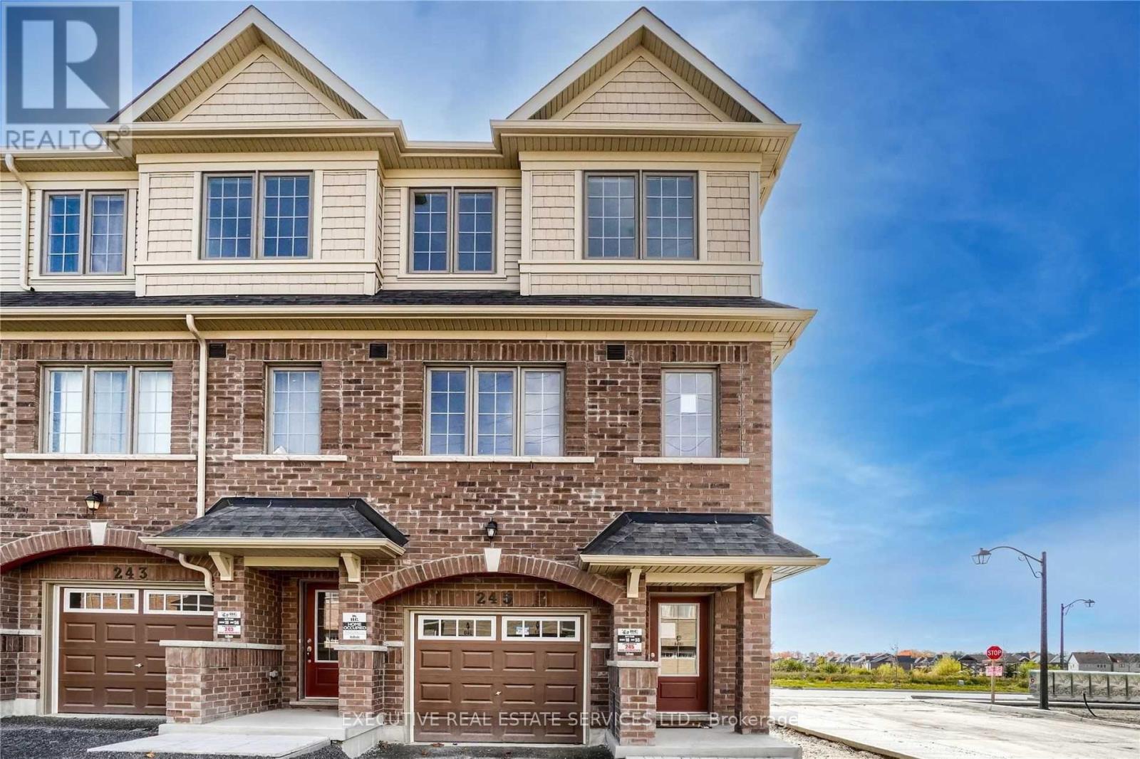 245 ROYAL NORTHERN PATH, Oshawa, Ontario