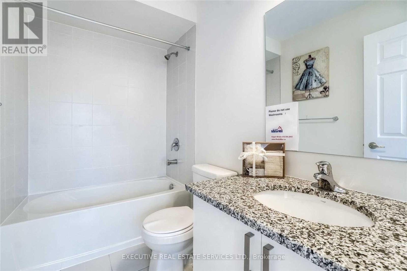 245 Royal Northern Path, Oshawa (Windfields), Ontario  L1L 0R6 - Photo 10 - E13064502