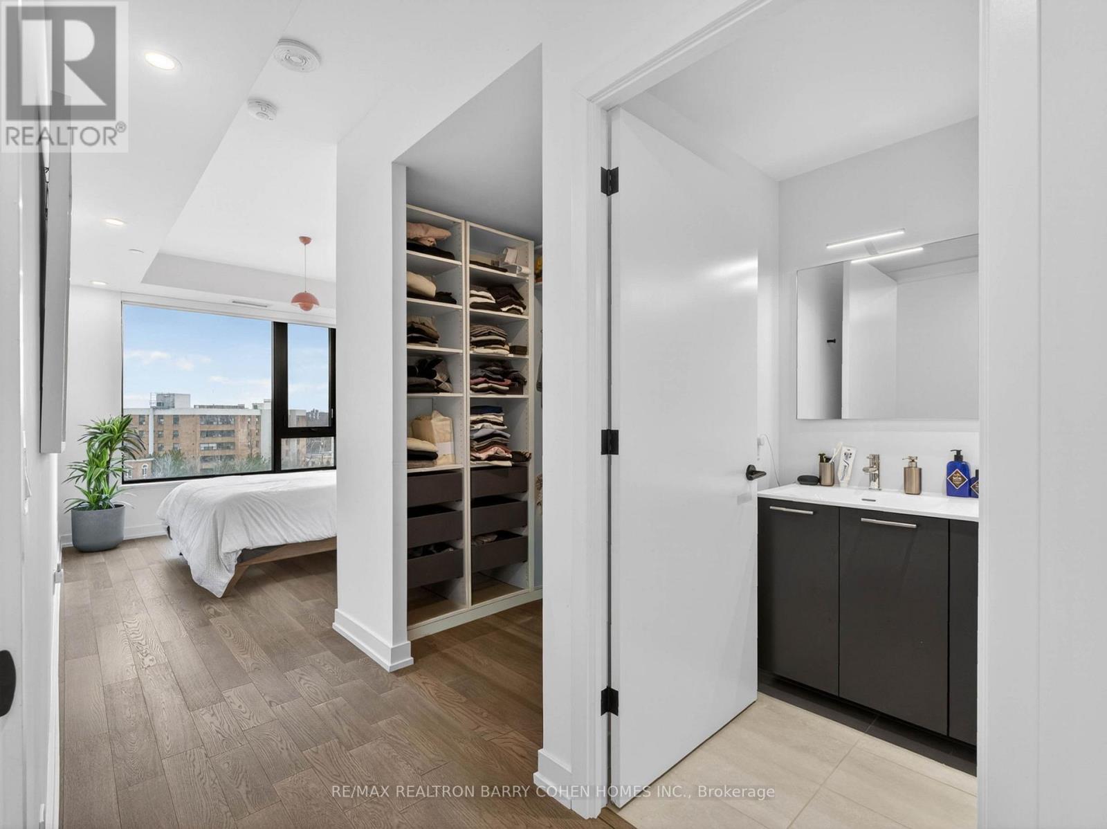 704 - 200 Sudbury Street, Toronto, Ontario  M6J 0H1 - Photo 18 - C13002424