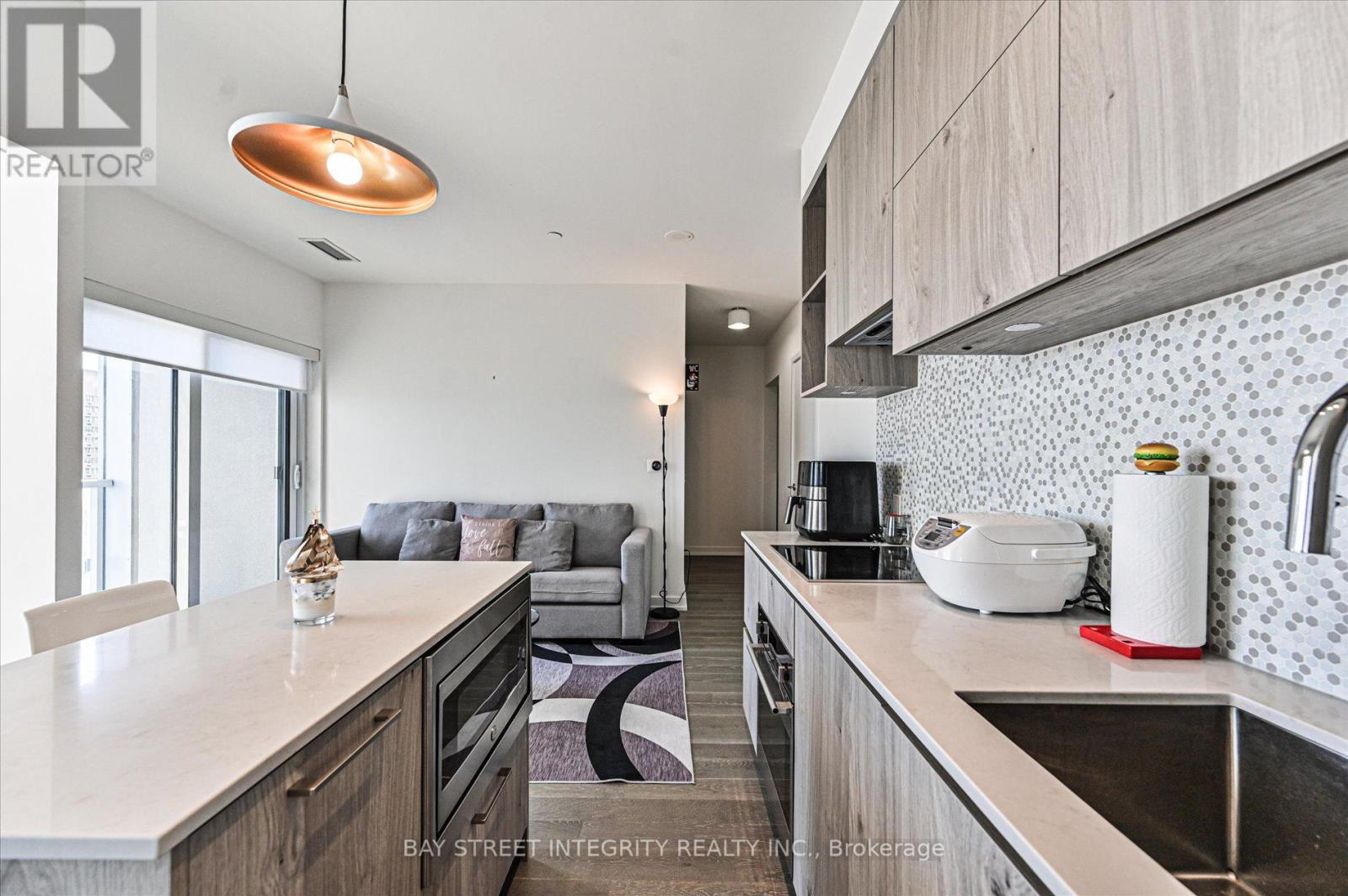 3208 - 1 Yorkville Avenue, Toronto, Ontario  M4W 0B1 - Photo 15 - C13064140