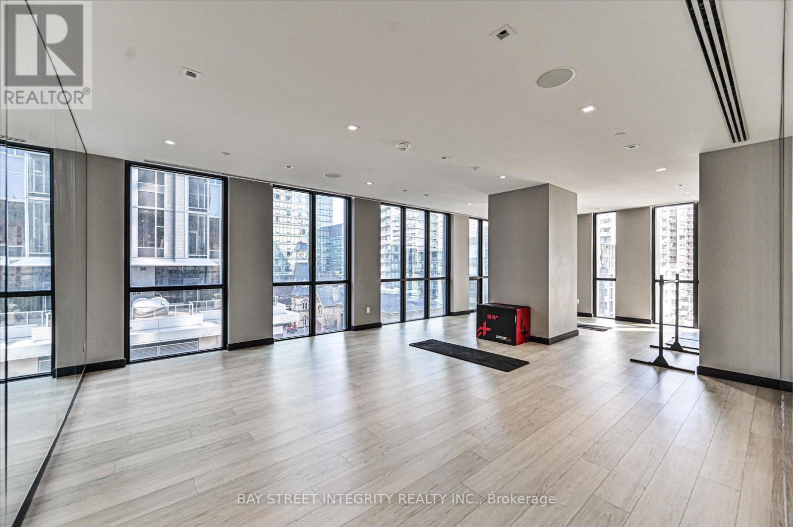3208 - 1 Yorkville Avenue, Toronto, Ontario  M4W 0B1 - Photo 32 - C13064140