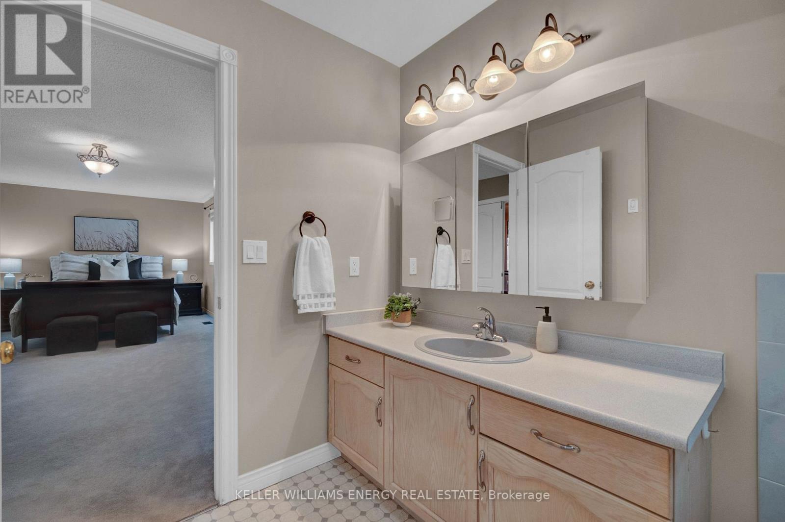 5 Snowden Court, Clarington, Ontario  L1B 1E7 - Photo 27 - E13061754