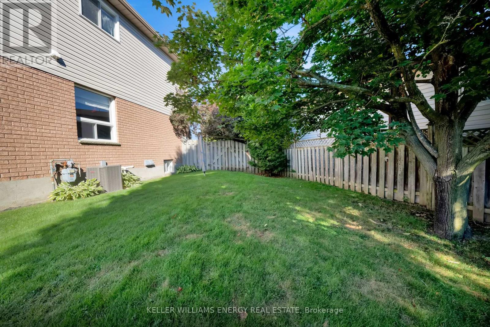 5 Snowden Court, Clarington, Ontario  L1B 1E7 - Photo 44 - E13061754