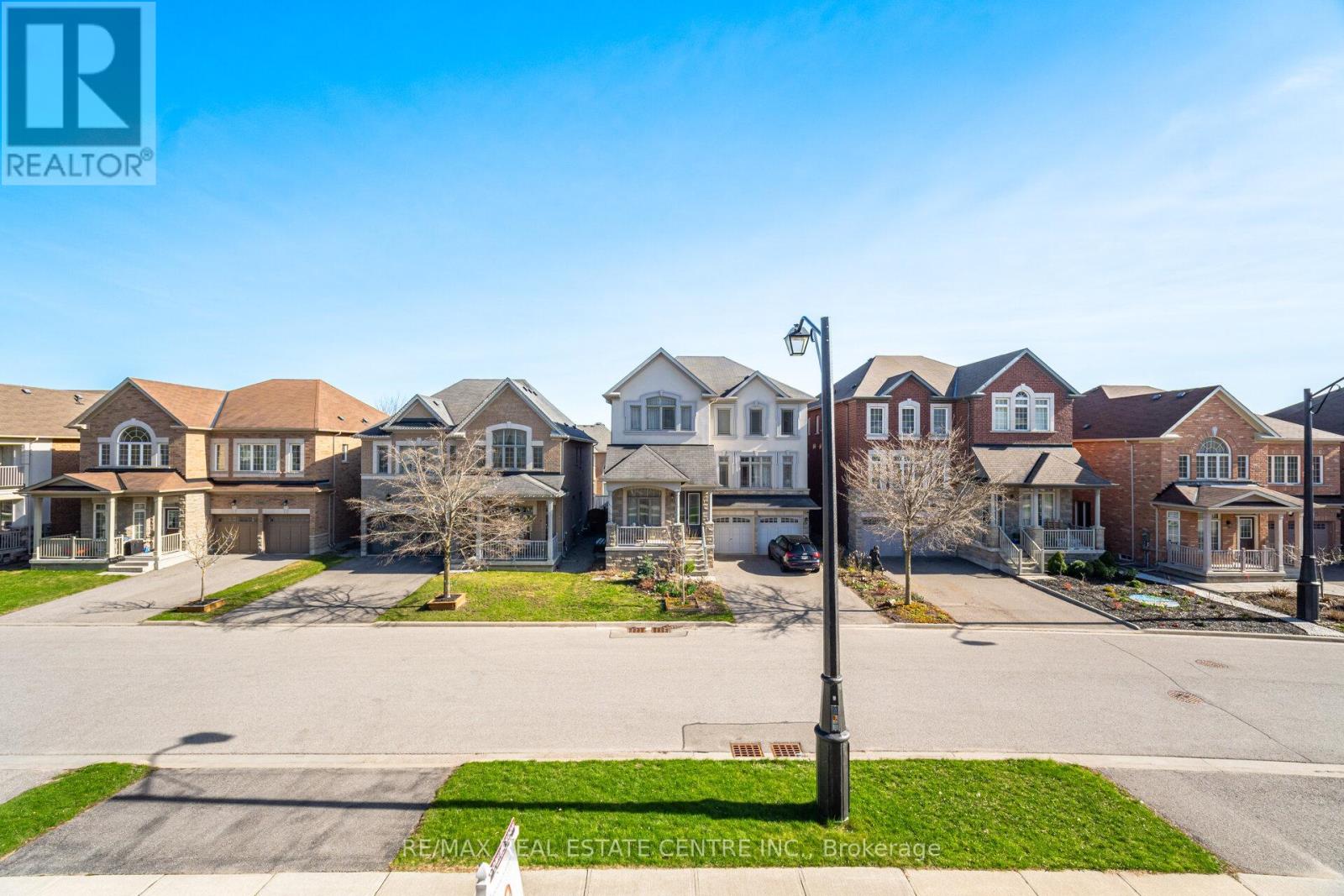 146 Riding Mountain Drive, Richmond Hill, Ontario  L4E 0T9 - Photo 33 - N13064572