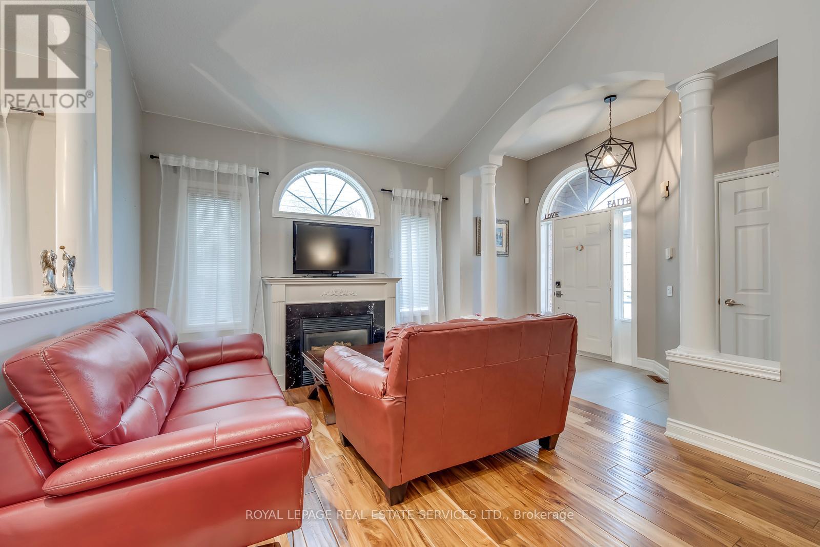 236 Slywood Crescent, Vaughan (Maple), Ontario  L6A 2P9 - Photo 11 - N13064634