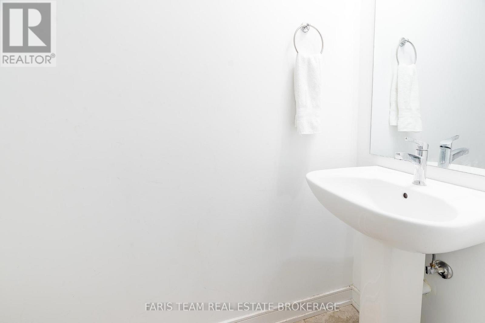 39 Appletree Lane, Barrie, Ontario  L9J 0P1 - Photo 18 - S13064624