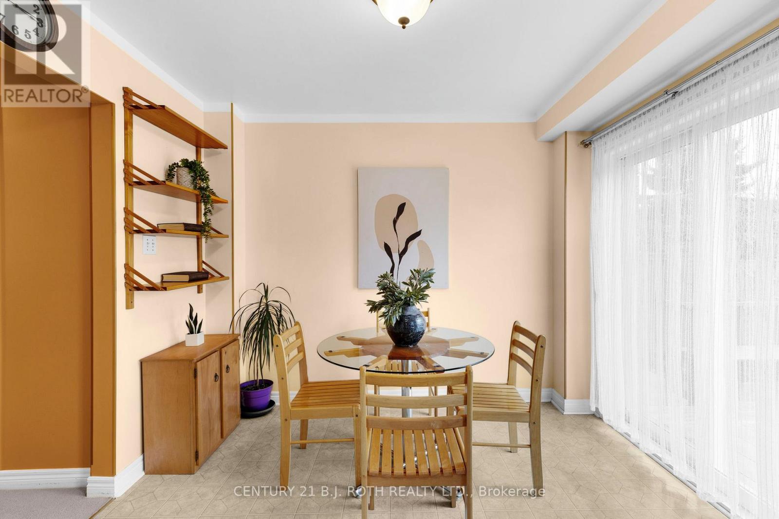 119 Holly Meadow Road, Barrie, Ontario  L4N 9Z6 - Photo 10 - S13064658