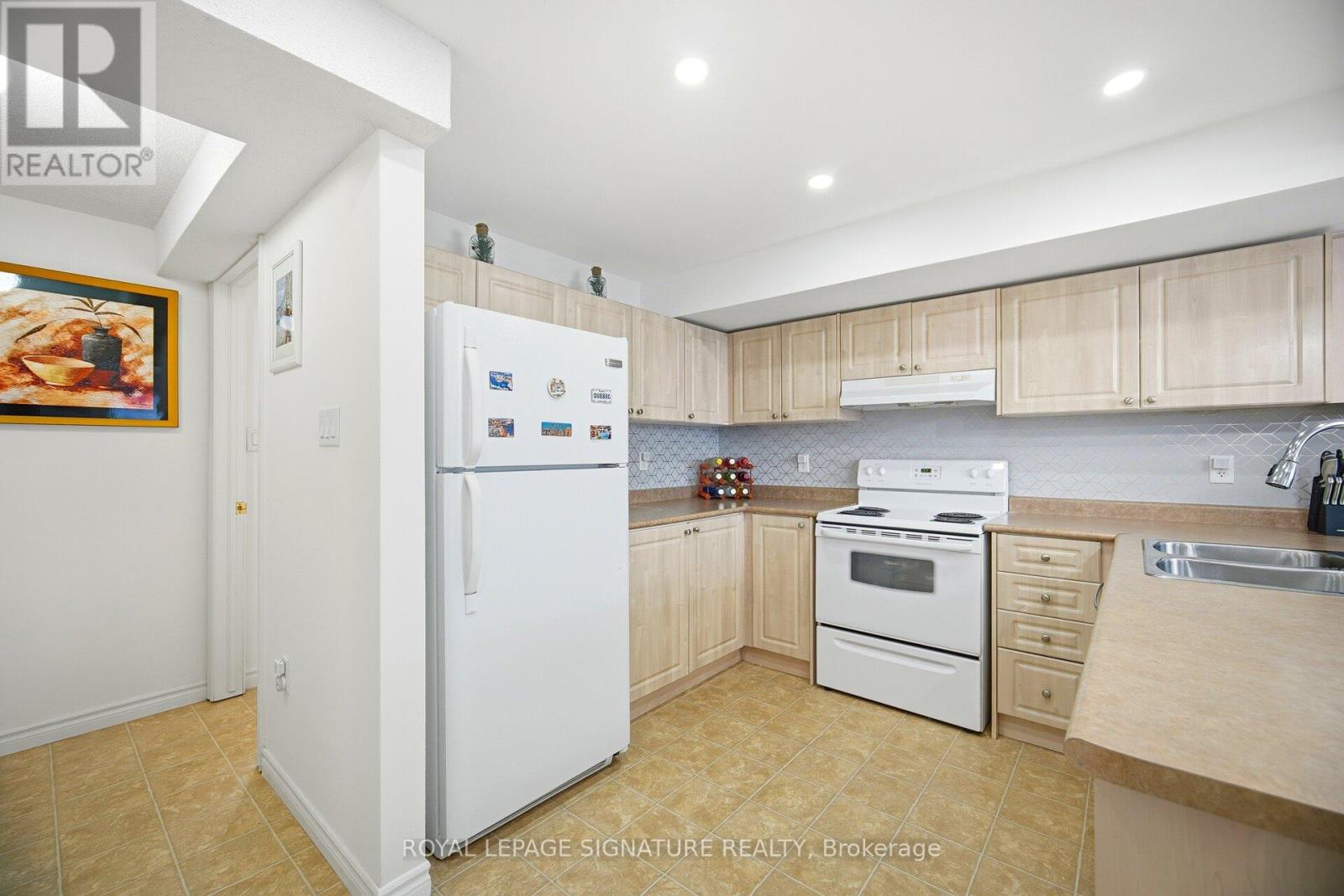 5 - 89 Goodwin Drive, Barrie, Ontario  L4N 6K4 - Photo 7 - S13064740